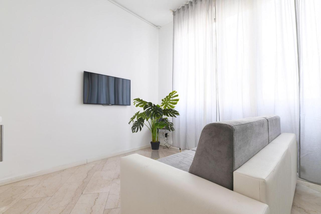 Prestige Boutique Homes - Duomo 1 밀라노 외부 사진