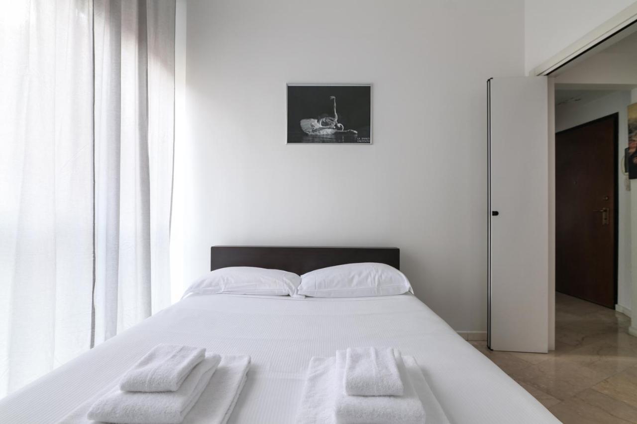 Prestige Boutique Homes - Duomo 1 밀라노 외부 사진